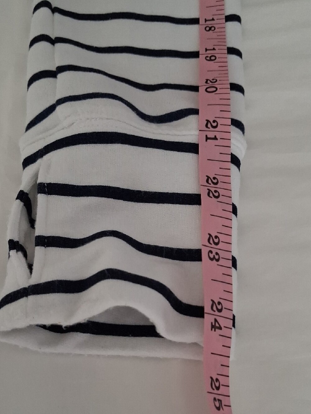 Lilly Pulitzer White Dress/Cover up with Navy Stripes Long-Sleeve Hooded - Picture 9 of 10